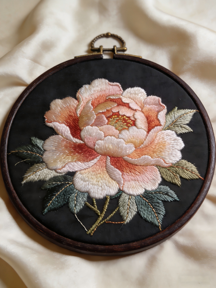 30岁后的“血脉觉醒”:和之时深度解读“新中式”,一场关于身份认同的审美归乡