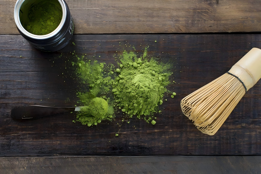 告别“油腻感”:日本美学中的“涩(Shibui)”,重新定义了什么是真正的“高级品味”