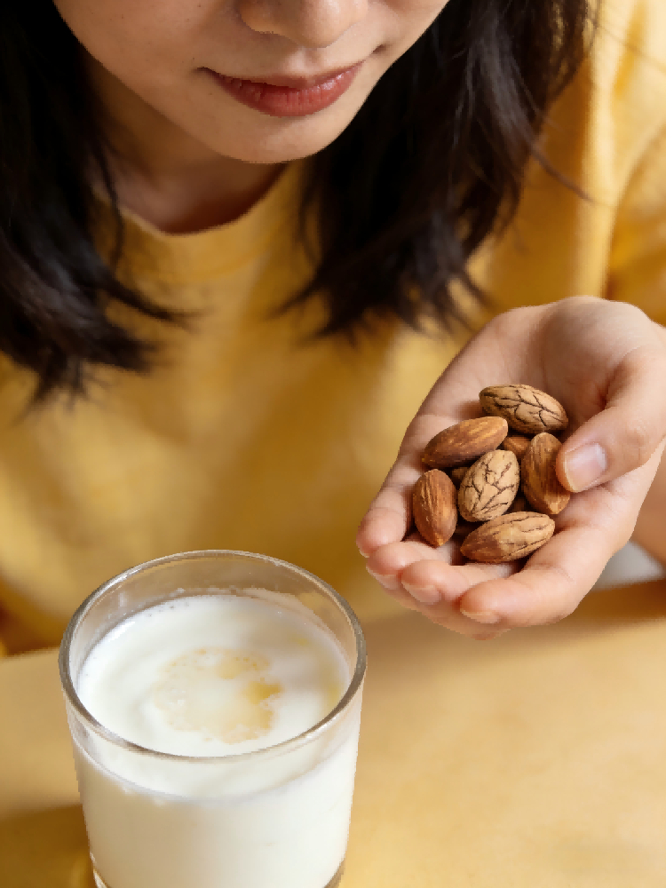 眼窝凹陷、鼻基底塌？和之时揭秘：日本“骨萎缩（Bone Loss）”与面部地基的坍塌